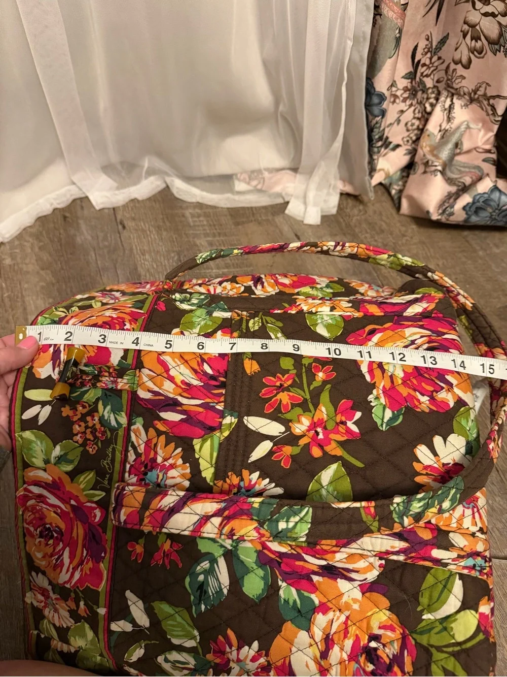Rare Retired Vera Bradley “English Rose” Quilted Classic Toggle Tote